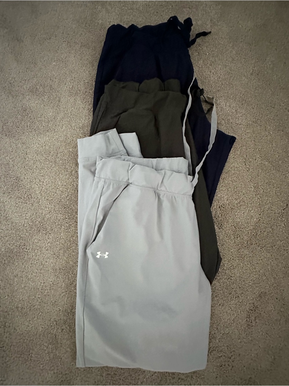 women’s under armour joggers